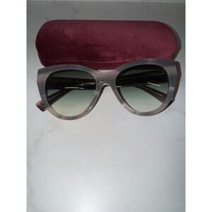Gucci 53mm Cat Eye Sunglasses - Excellent Condition